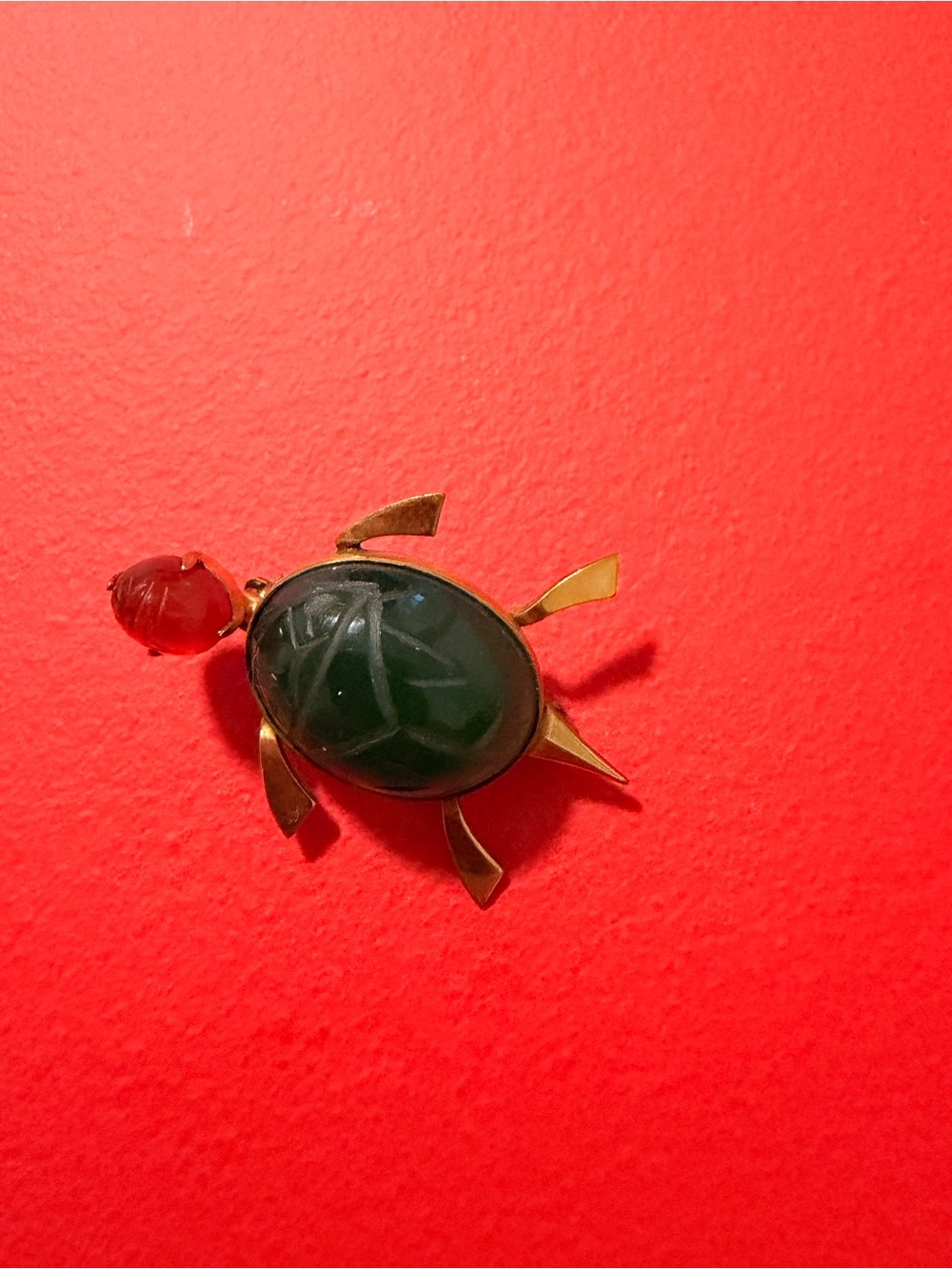 Scrab Sea Turtle Brooch with Green Carved Shell and Red Head